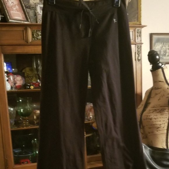 Danskin Pair of Loose straight leggings xs 0/2 - Picture 1 of 7